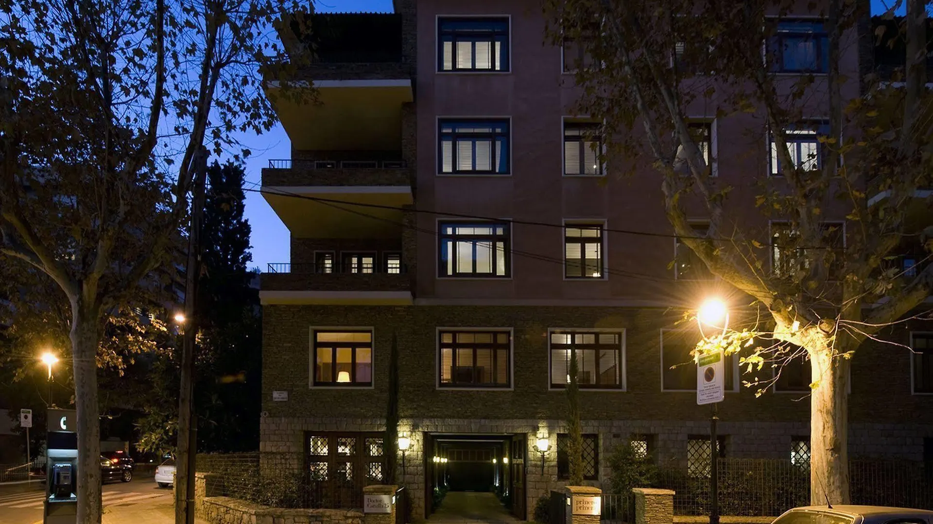 Primero Primera Βαρκελώνη 5*,
